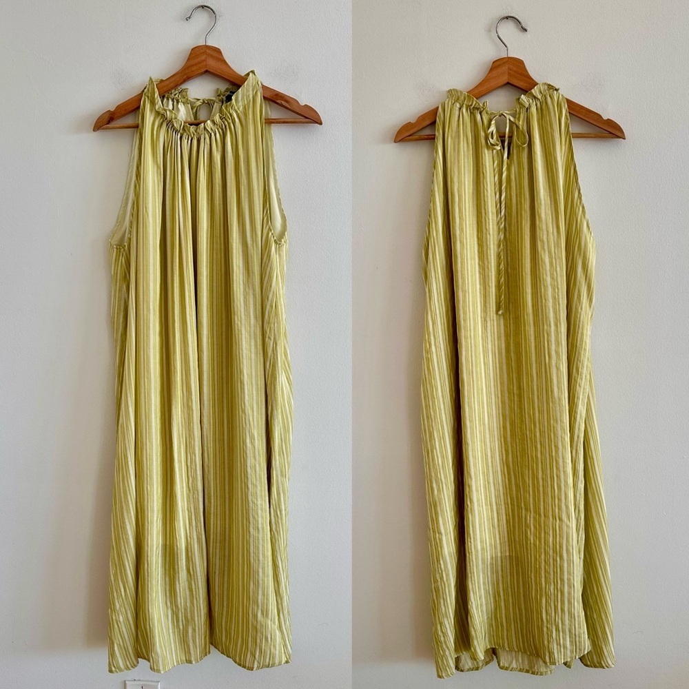 Urban Revivo Pistachio green striped gathered neck midi summer dress large AS-IS